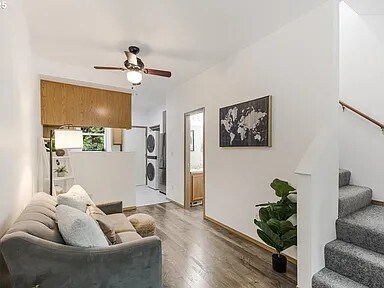 Foto del edificio - 121 SE 8th Ave
