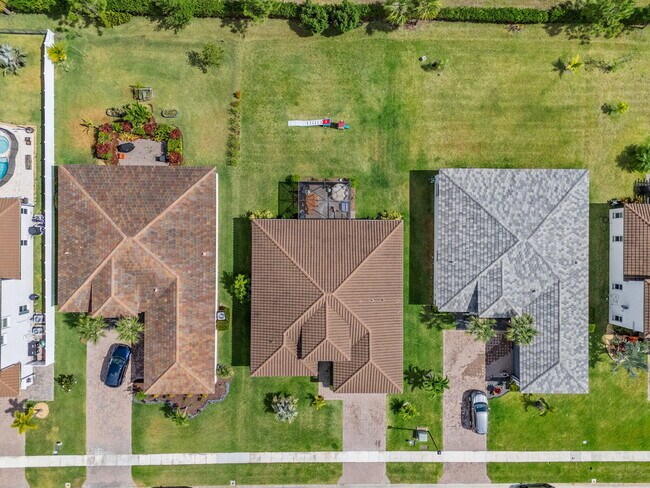 Foto del edificio - 7294 NW Farnsworth Cir
