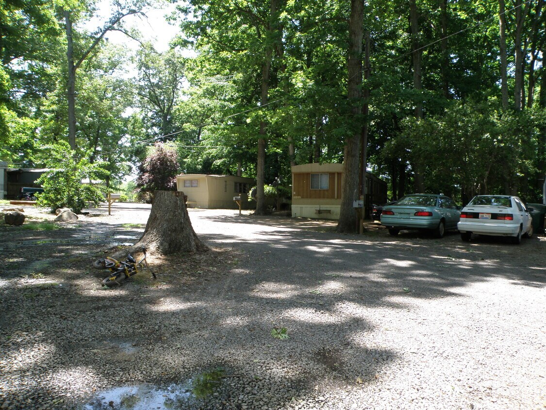 Building Photo - 11826 Ramah Church Rd