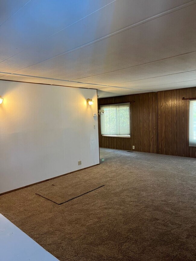 Foto del edificio - 3 Bedroom in Suburbs