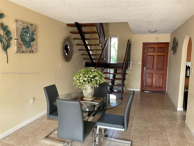 Foto del edificio - 6312 SW 139th Ct
