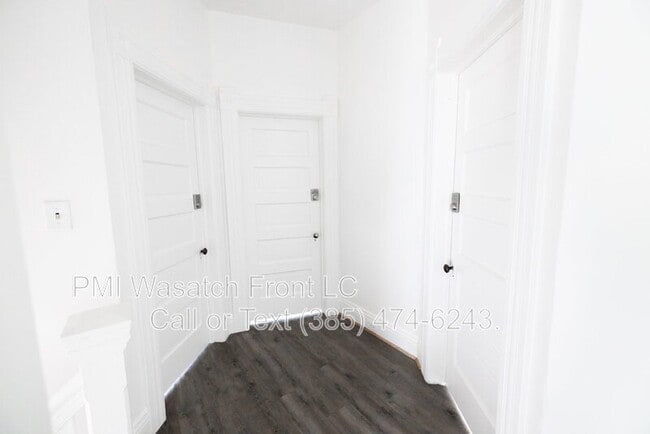 Building Photo - 120 S 1000 E