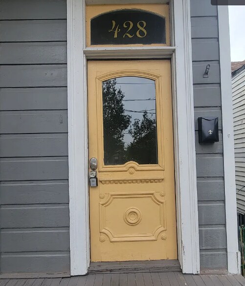 Building Photo - 428 Elmira Ave