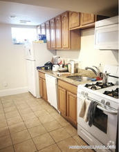 Building Photo - 1568 Tremont St