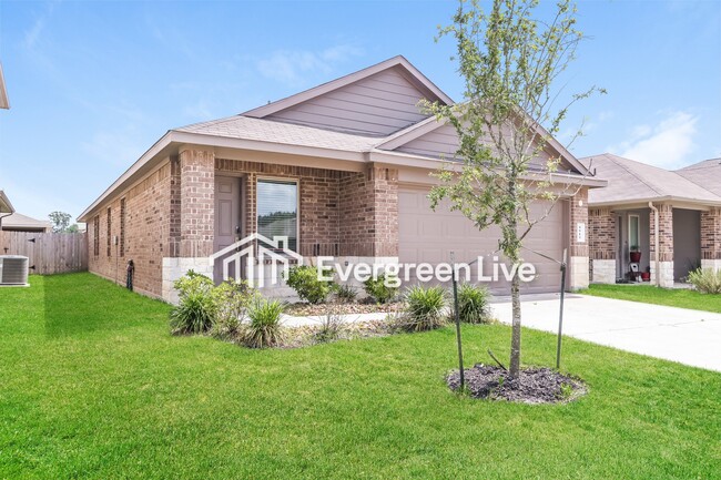 Building Photo - 9913 Gln Brk Ln