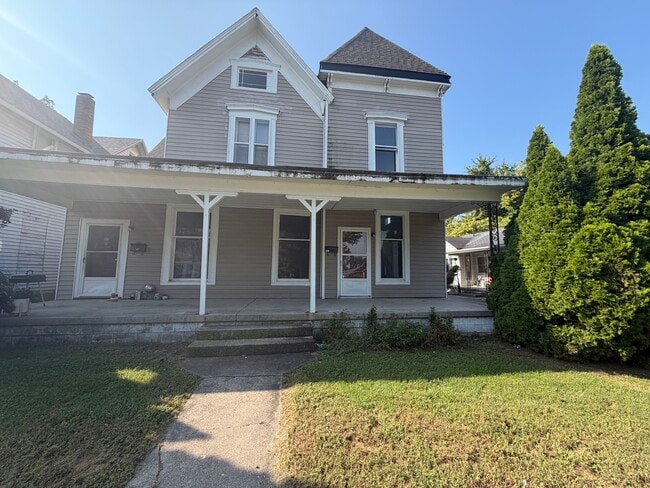 Building Photo - 1229 W 8th St