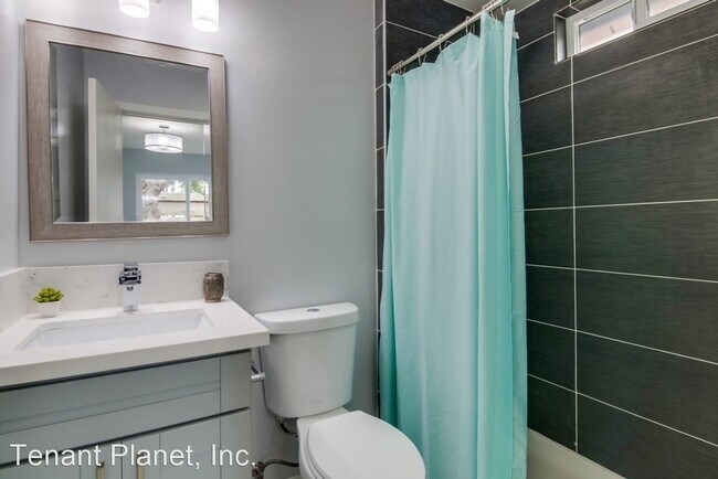 Building Photo - 2 br, 2 bath House - 140 Woodman St
