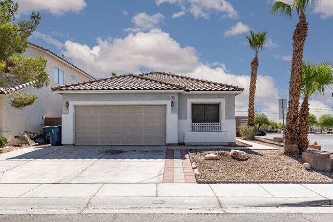 Building Photo - Newly remodeled single story home in Spring Valley