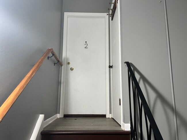 Foto del edificio - 314 Bensley Ave