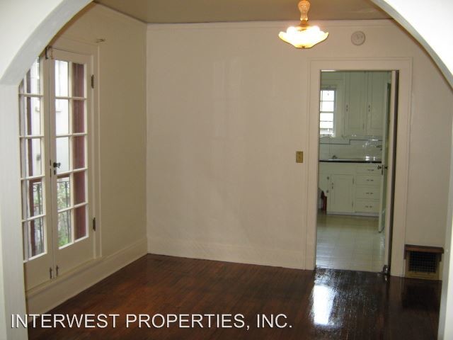 Building Photo - 2433 NW Northrup St