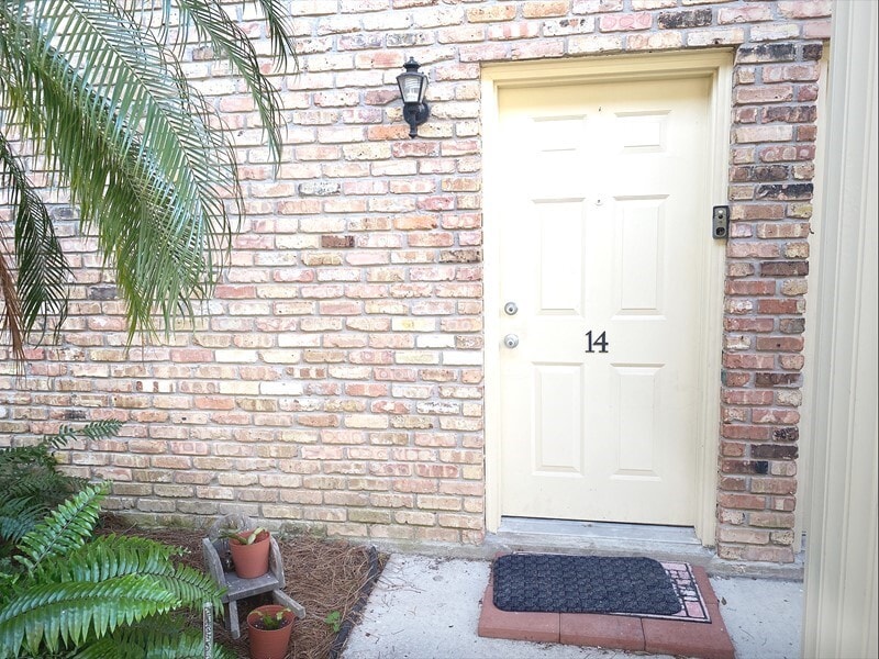 200 Moss Ln, Houma, LA 70360 Townhome Rentals in Houma LA