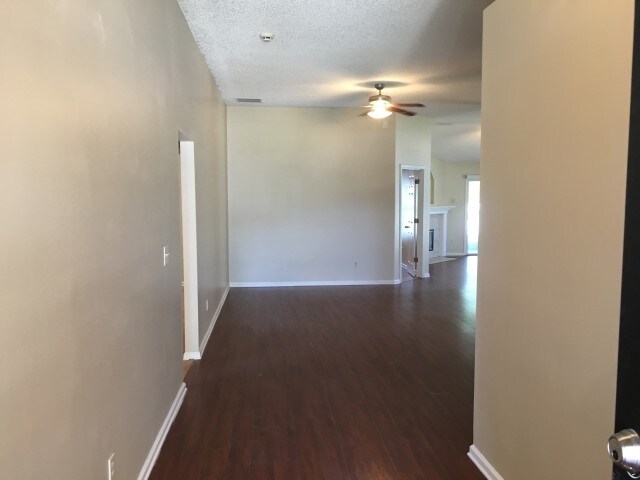 Foto del edificio - 1836 Northglen Cir