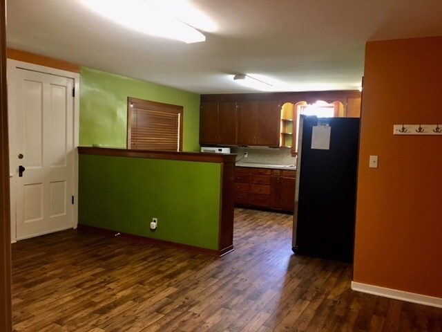 Foto del edificio - 6785 Highway 5