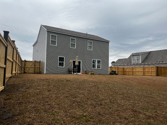 Building Photo - 5336 Black Oak Ct
