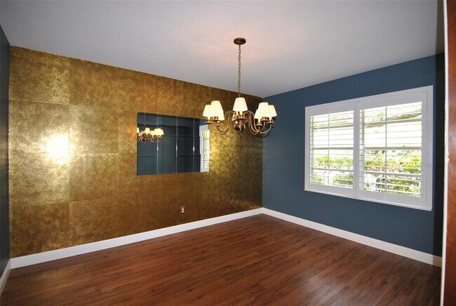 Building Photo - 3519 Latma Dr