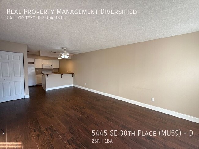 Building Photo - 5445 SE 30th Pl