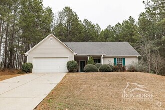 Building Photo - 348 Pine Ridge Cir