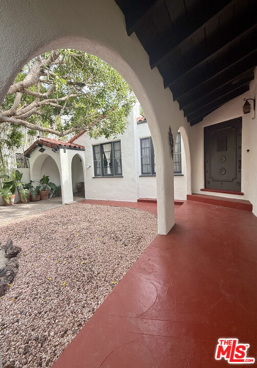 Foto del edificio - 6450 Drexel Ave