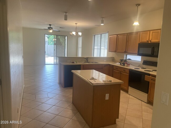 Foto del edificio - 3733 E Bruce Ct