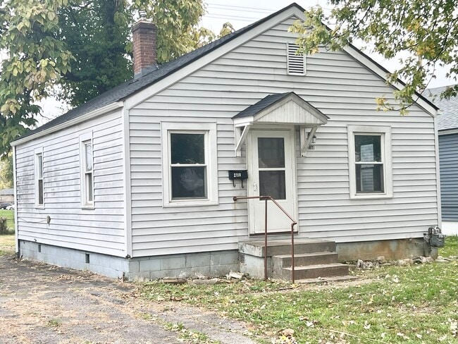 Photo - 2110 Ratcliffe Ave House