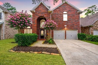 Building Photo - 1446 Sherwood Park Cir