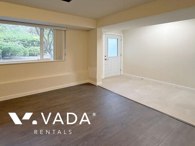Building Photo - South Vancouver 3 BR Garden Suite Rental 2-1920 Nassau Dr Vancouver: VADA