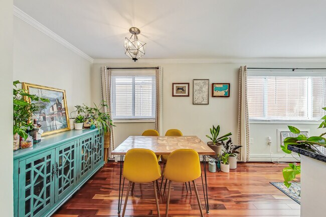 Foto del edificio - 1341 Clifton St NW