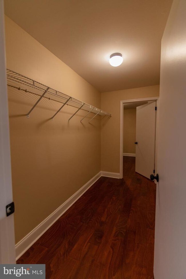 Foto del edificio - 1502 Squirrel Rd