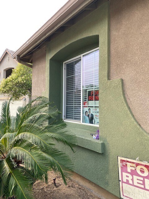 Foto del edificio - 13043 Acacia Ave