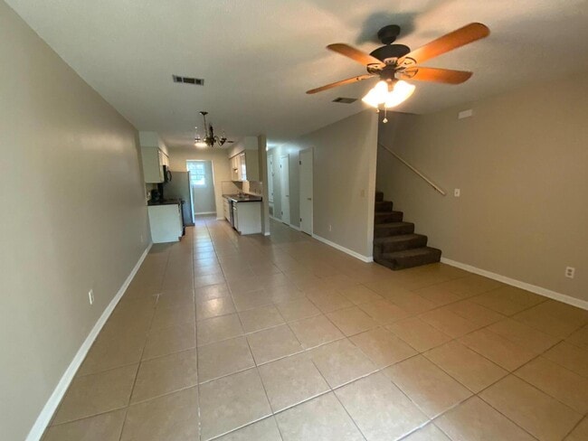 Foto del edificio - 830 Shadow Ln