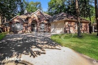 Building Photo - 111 N Rambling Ridge Pl