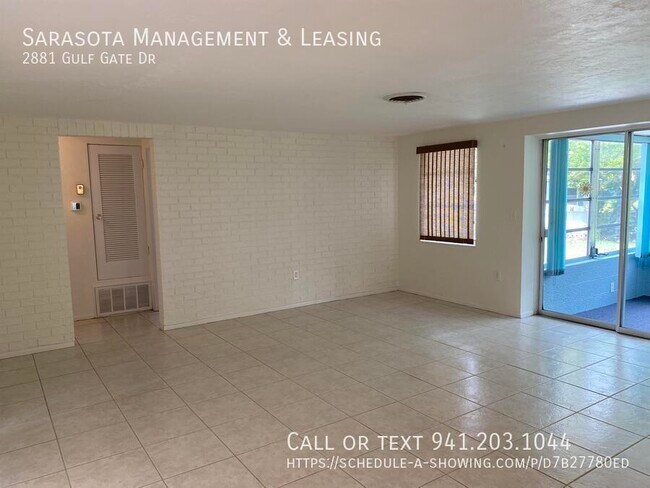 Building Photo - 2 Bedroom 2 Bath Home in Gulf Gate Near Si...