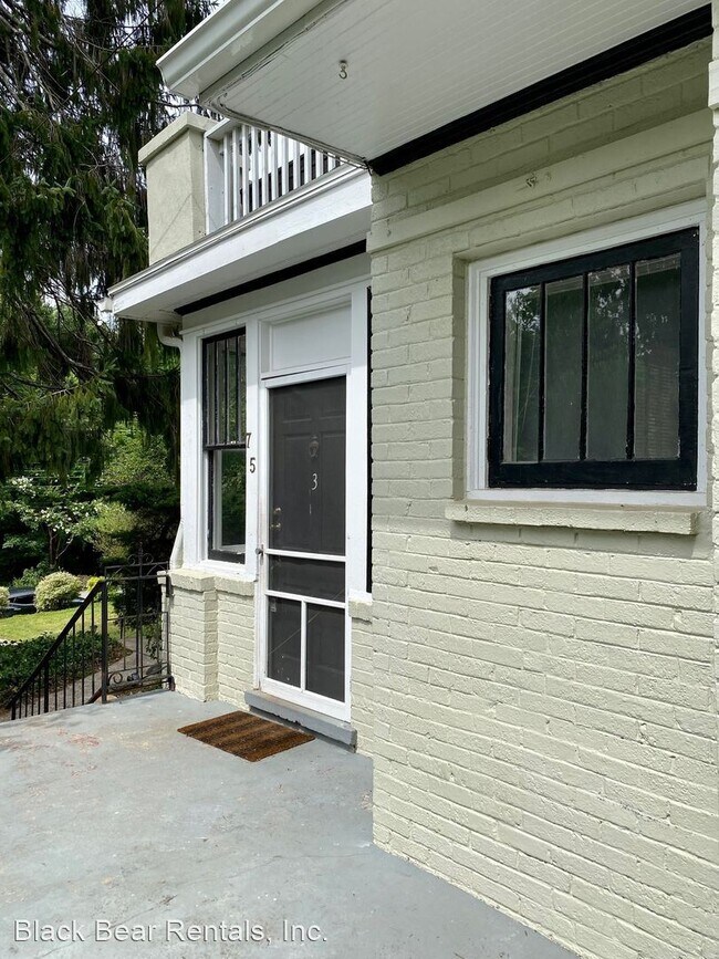 Building Photo - 1 br, 1 bath House - 75 Lakewood Dr Apt 3