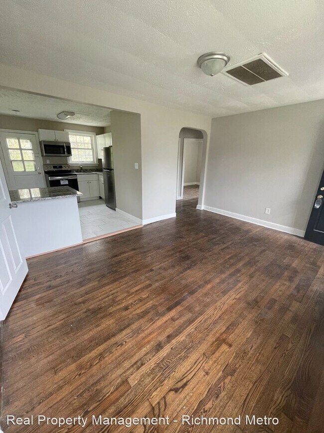 Building Photo - 3 br, 1 bath House - 4509 Eastover Ave