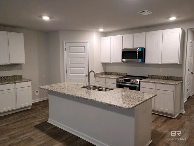 Foto del edificio - 10703 Northern Dancer Ct