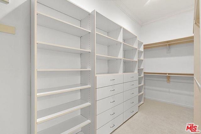 Foto del edificio - 10100 Empyrean Way