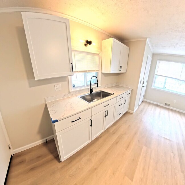 Foto del edificio - 510 S Washington St