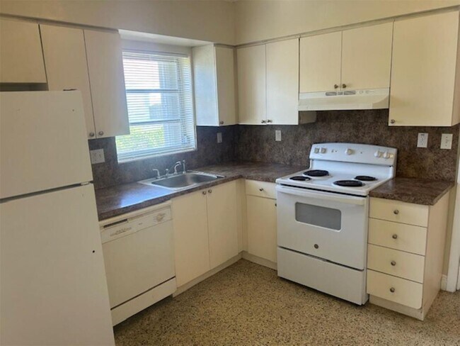 Foto del edificio - 1337 NW 112th Terrace