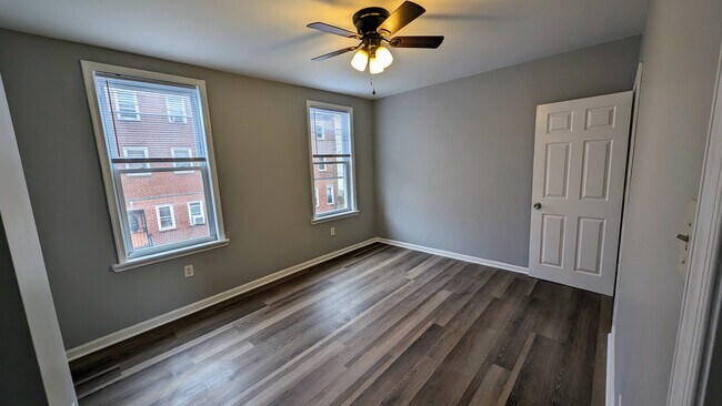 Foto del edificio - 1731 N Marshall St