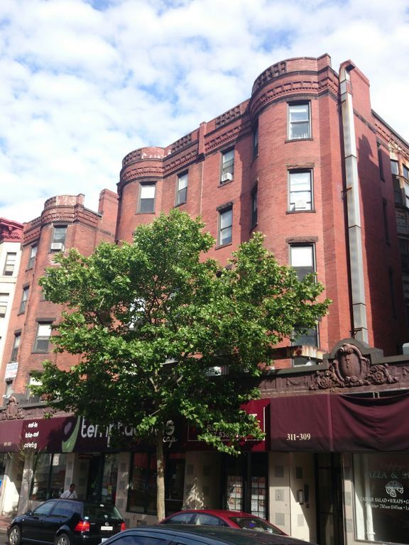 Primary Photo - 307 Huntington Ave