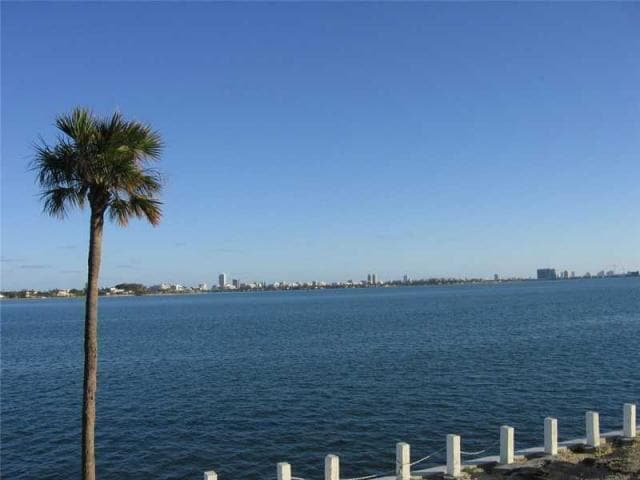 Building Photo - 11930 N Bayshore Dr