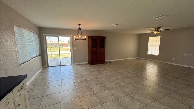 Foto del edificio - 4318 Mongite Rd