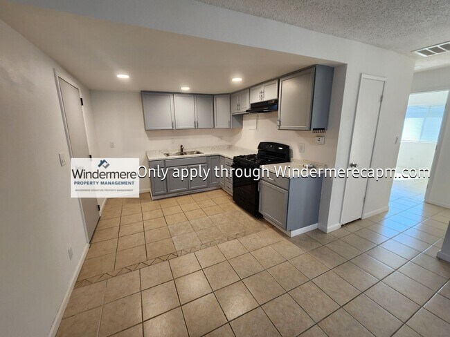 Foto del edificio - 5674-5674 Valley Vale Way