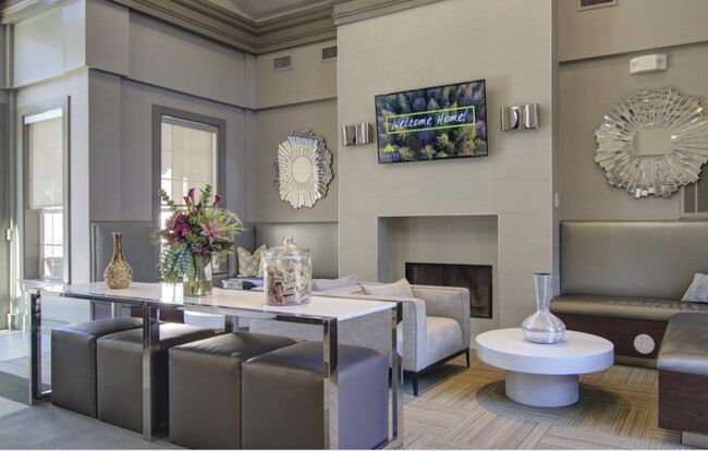 Foto del edificio - 5304 Charleston Pl
