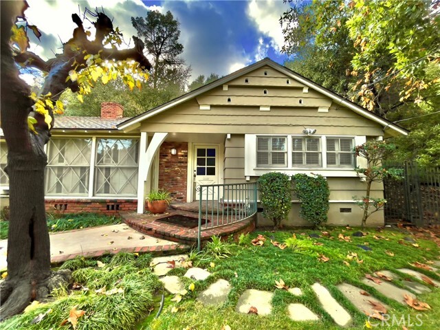 Primary Photo - 3167 Laurel Canyon Blvd