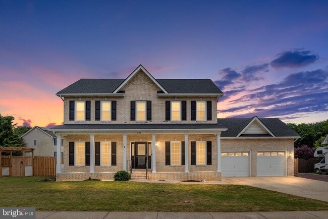 Building Photo - 677 Dellinger Dr