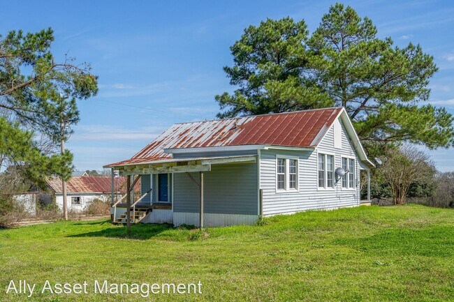 Building Photo - 3 br, 1 bath House - 3806 Bledsoe Rd.