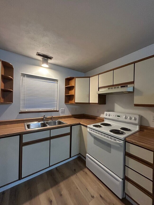 Foto del edificio - 917 N Clay St