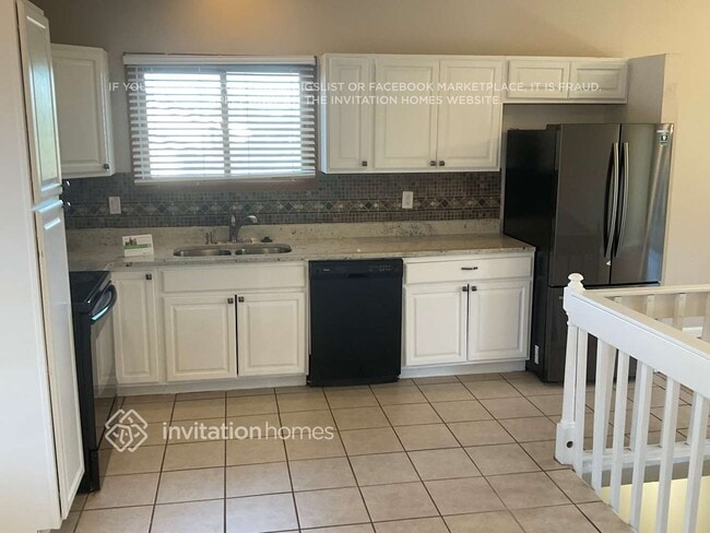 Building Photo - 17341 E Wagontrail Pkwy