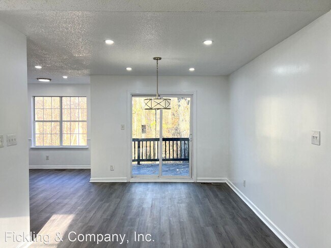 Building Photo - 3 br, 2 bath House - 118 Greentree Pkwy